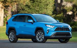 Toyota RAV4 XLE AWD